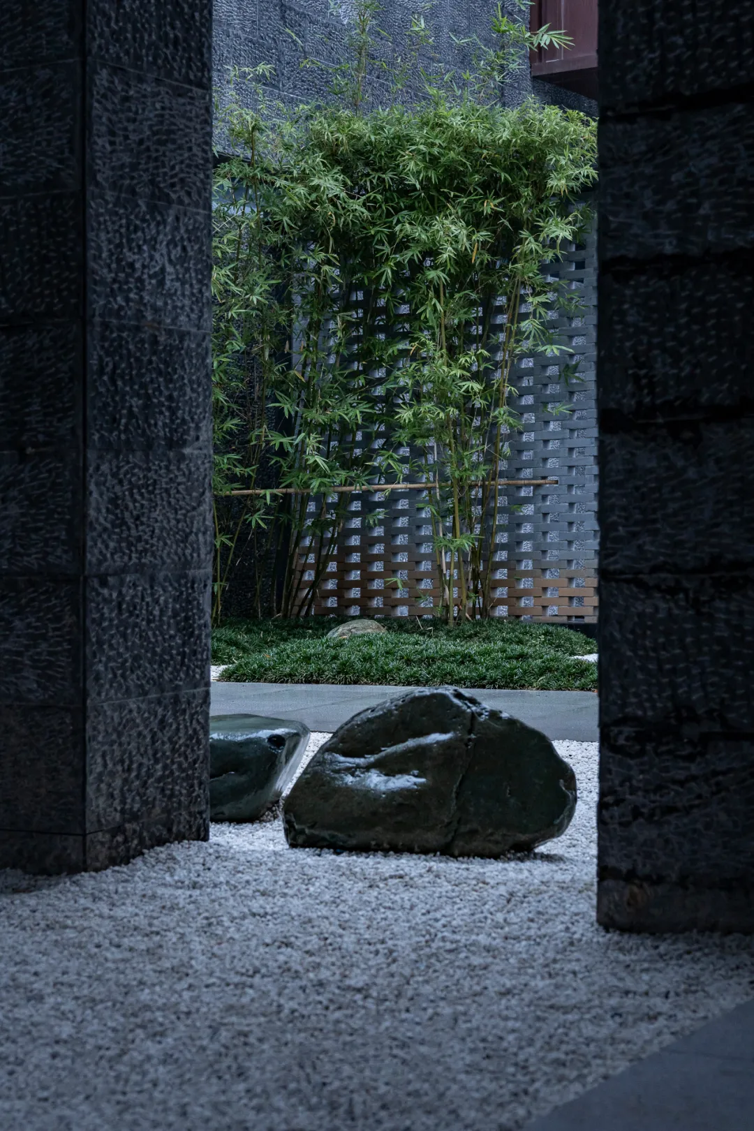 1734663197313812.jpg 1734663152388.jpg