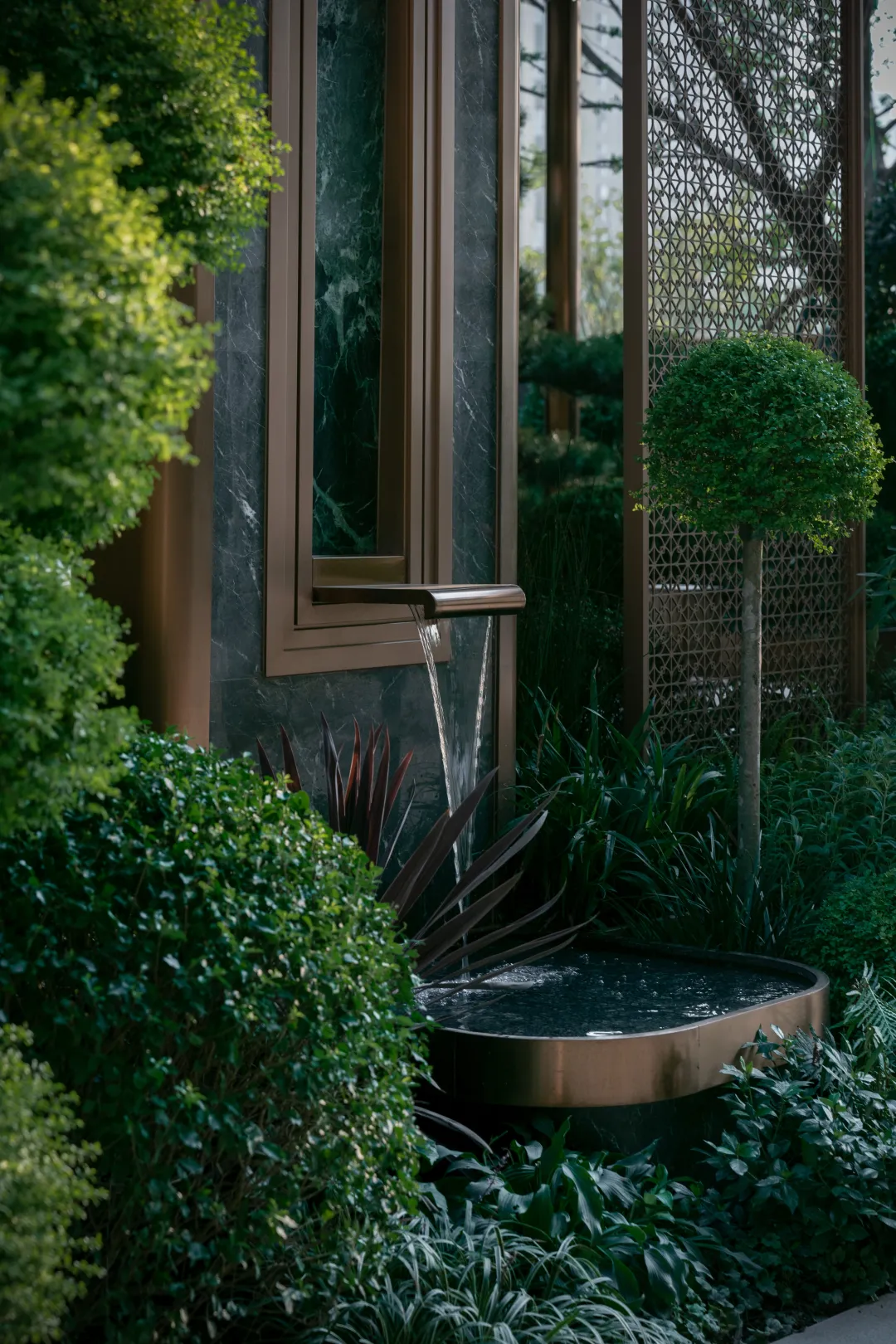 1735292311117781.jpg 1735292285813.jpg