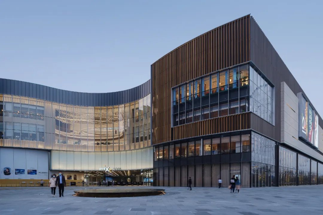 1735539931142806.jpg 1735539916418.jpg