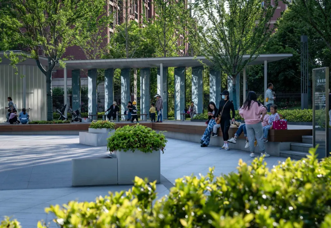 1735629705672625.jpg 1735629676396.jpg