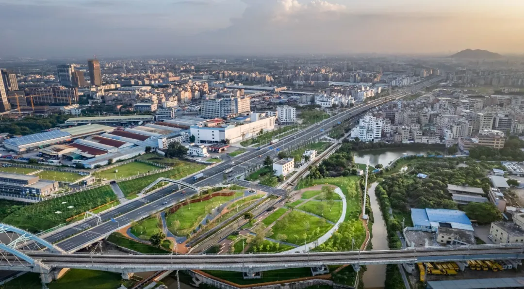 1735798018141209.jpg 1735798011851.jpg