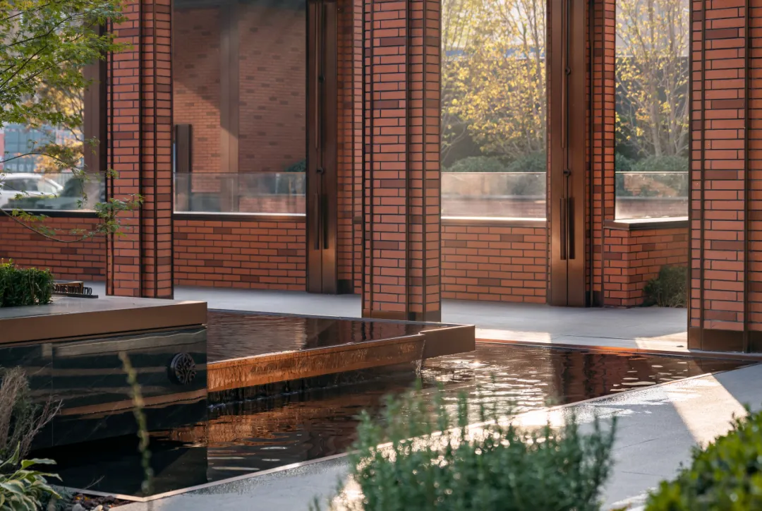 1736752459189767.jpg 1736752448310.jpg