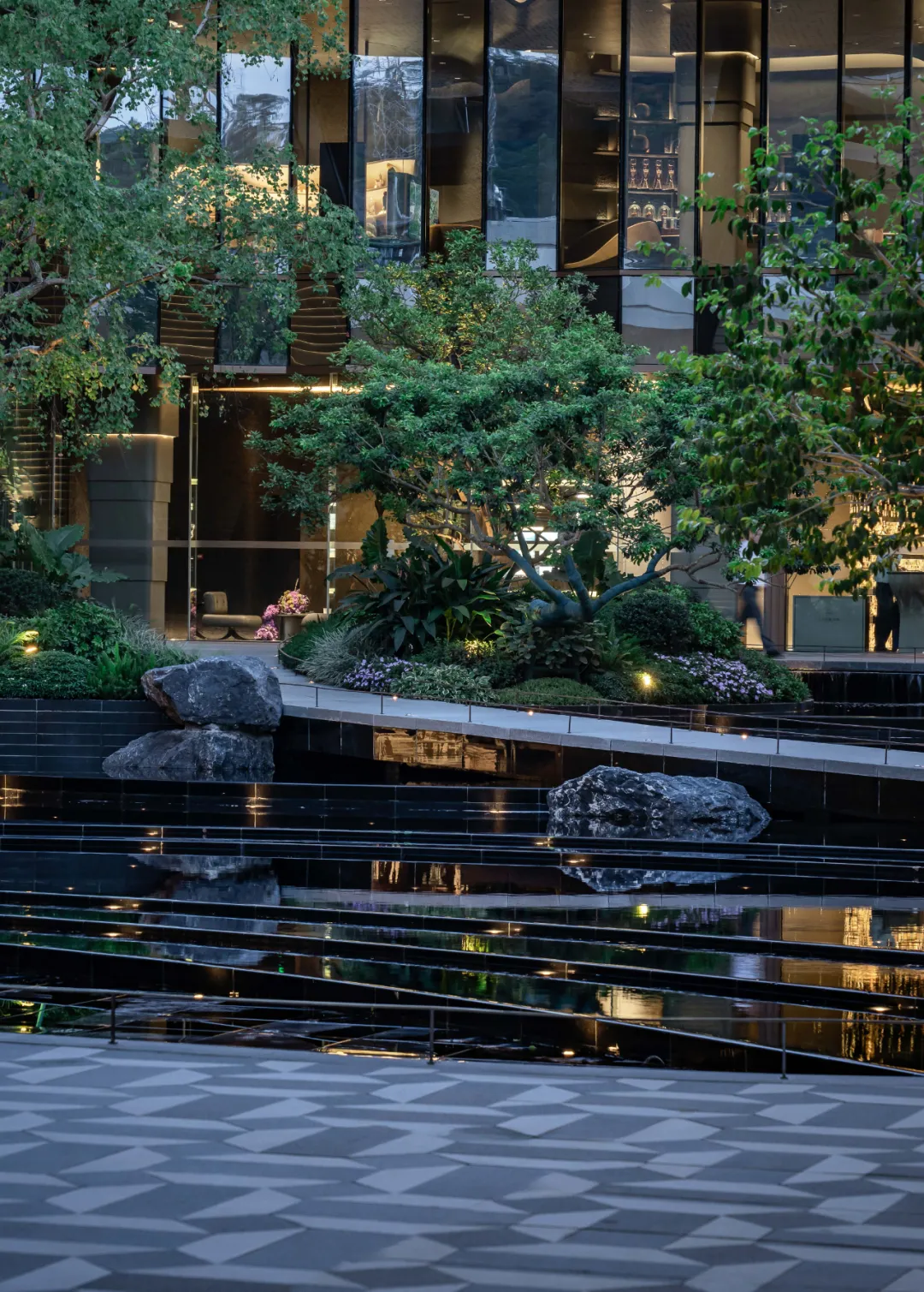 1736754722194042.jpg 1736754710495.jpg