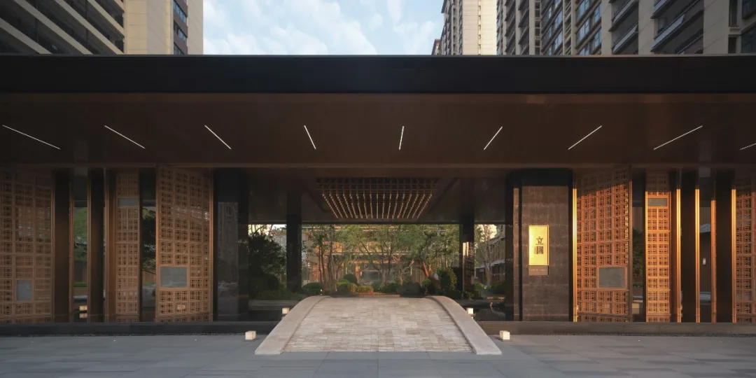 1737084248209156.jpg 1737084234604.jpg