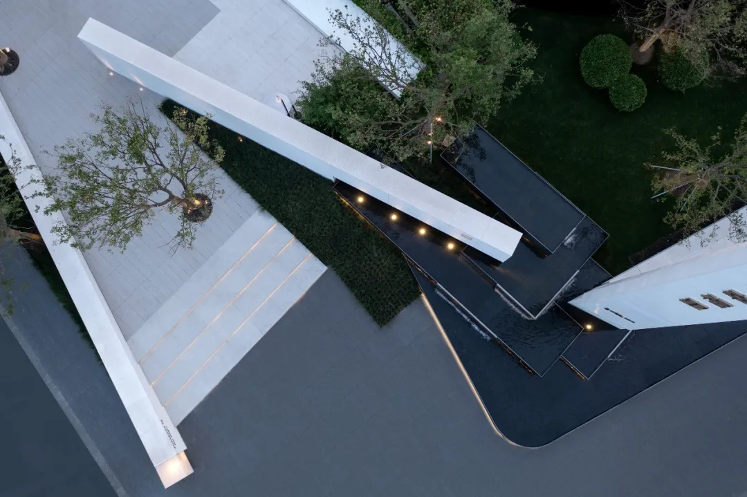 1737098644167399.jpg 1737098632789.jpg