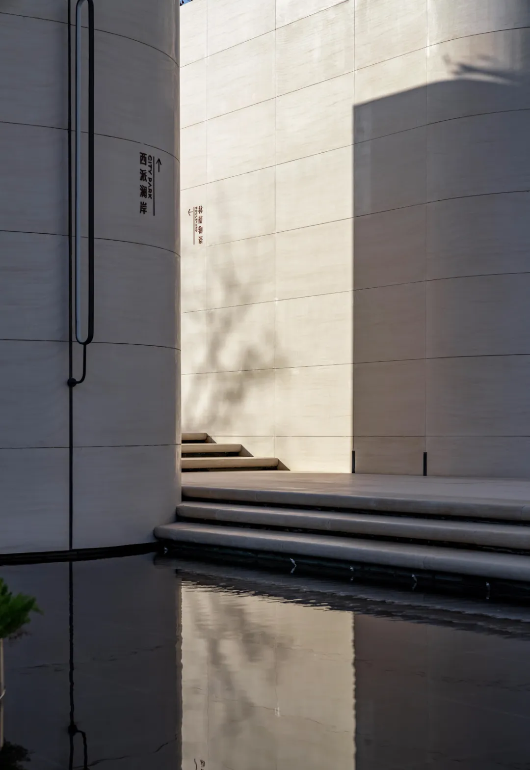 1737879569438437.jpg 1737879560644.jpg