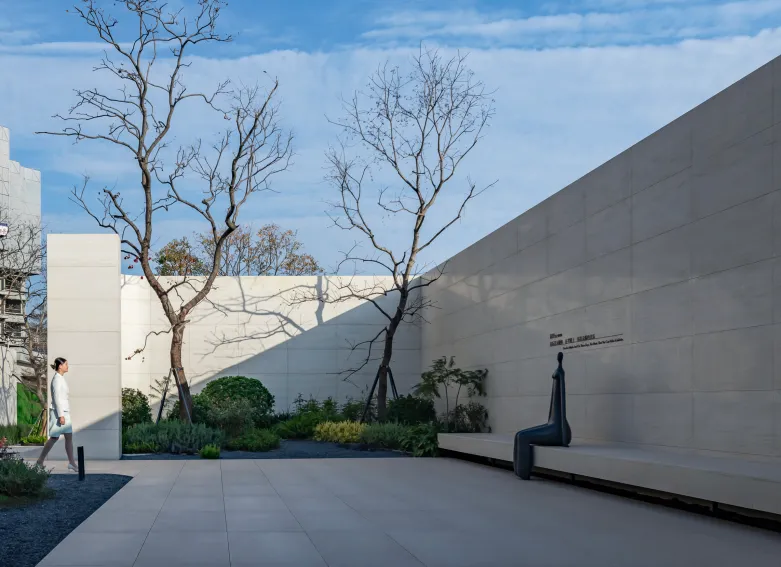 1737879855118083.jpg 1737879841710.jpg