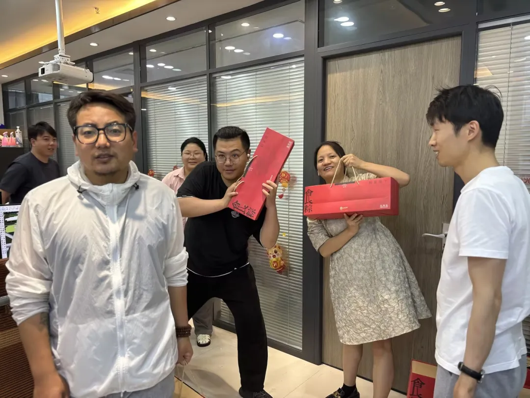 1739000924202096.jpg 1739000875115.jpg