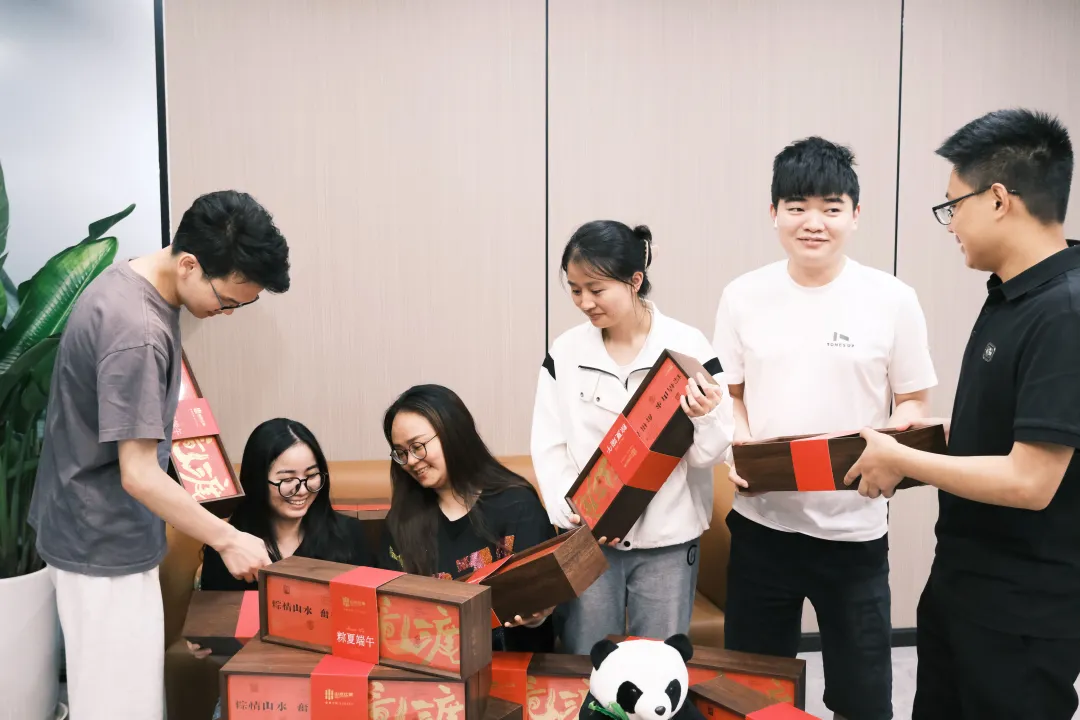 1739000962110016.jpg 1739000952043.jpg