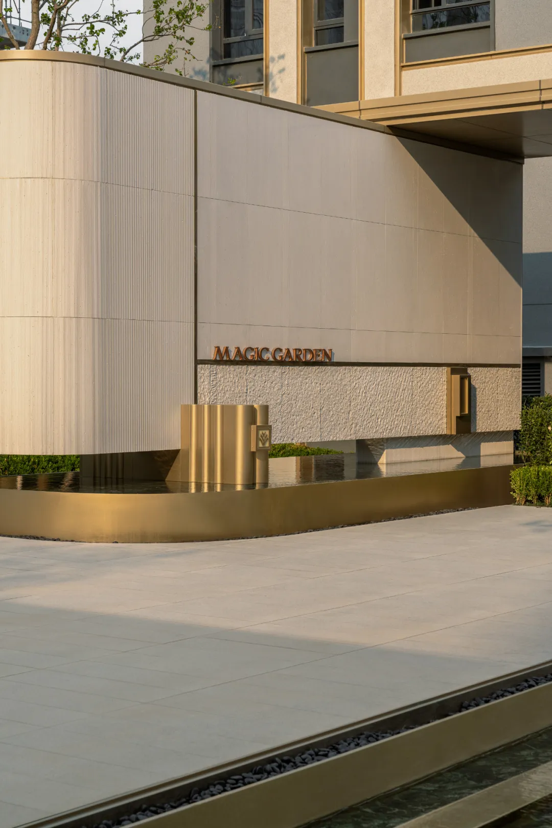 1742349216109076.jpg 1742349192674.jpg