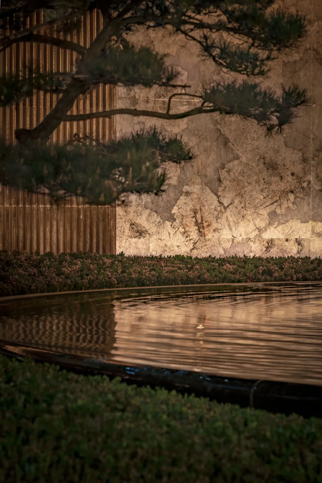 1743670303445481.jpg 1743670283792.jpg