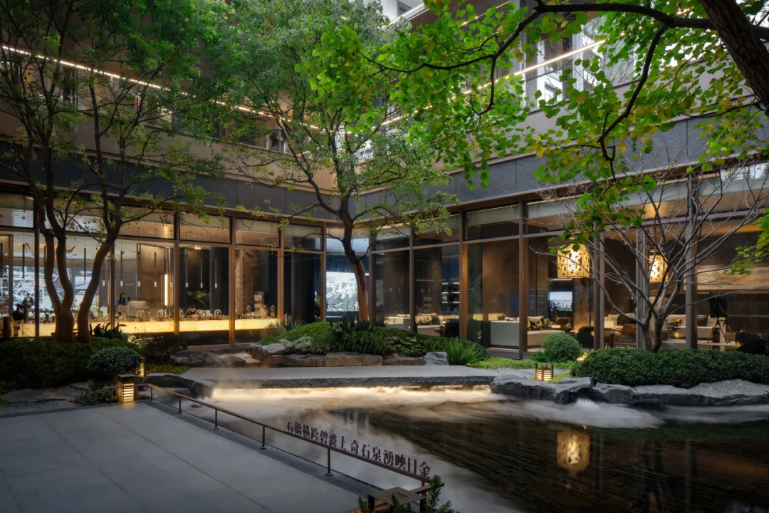 1743990884512439.jpg 1743990875400.jpg