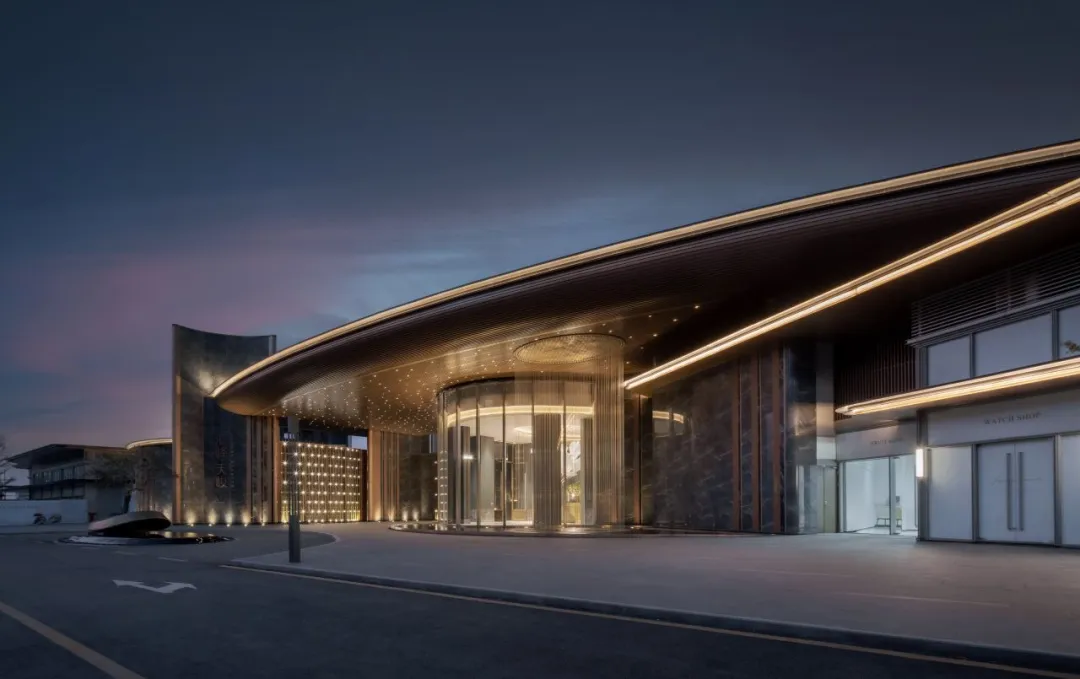 1743992596129976.jpg 1743992586641.jpg