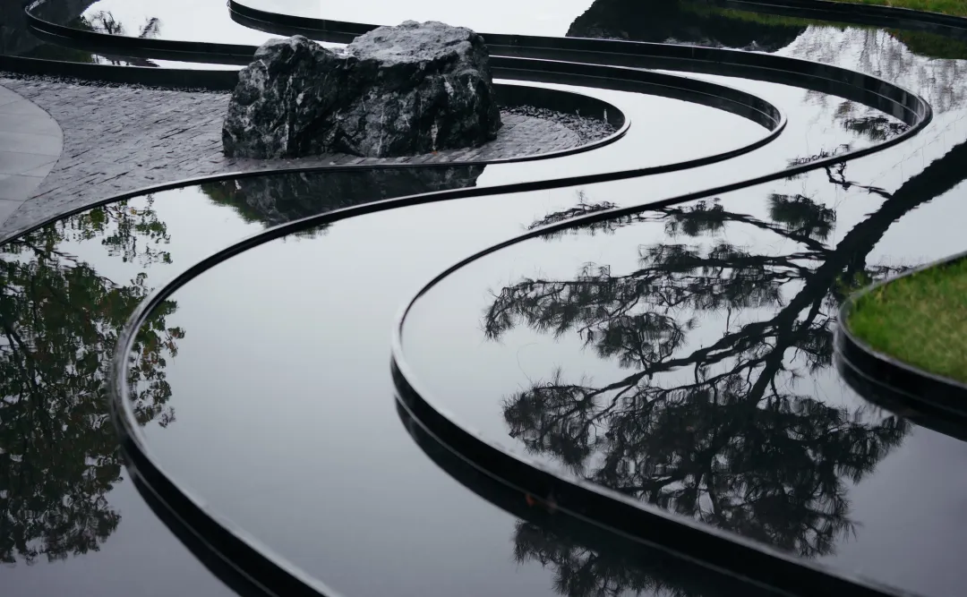 1744249174212969.jpg 1744249103458.jpg