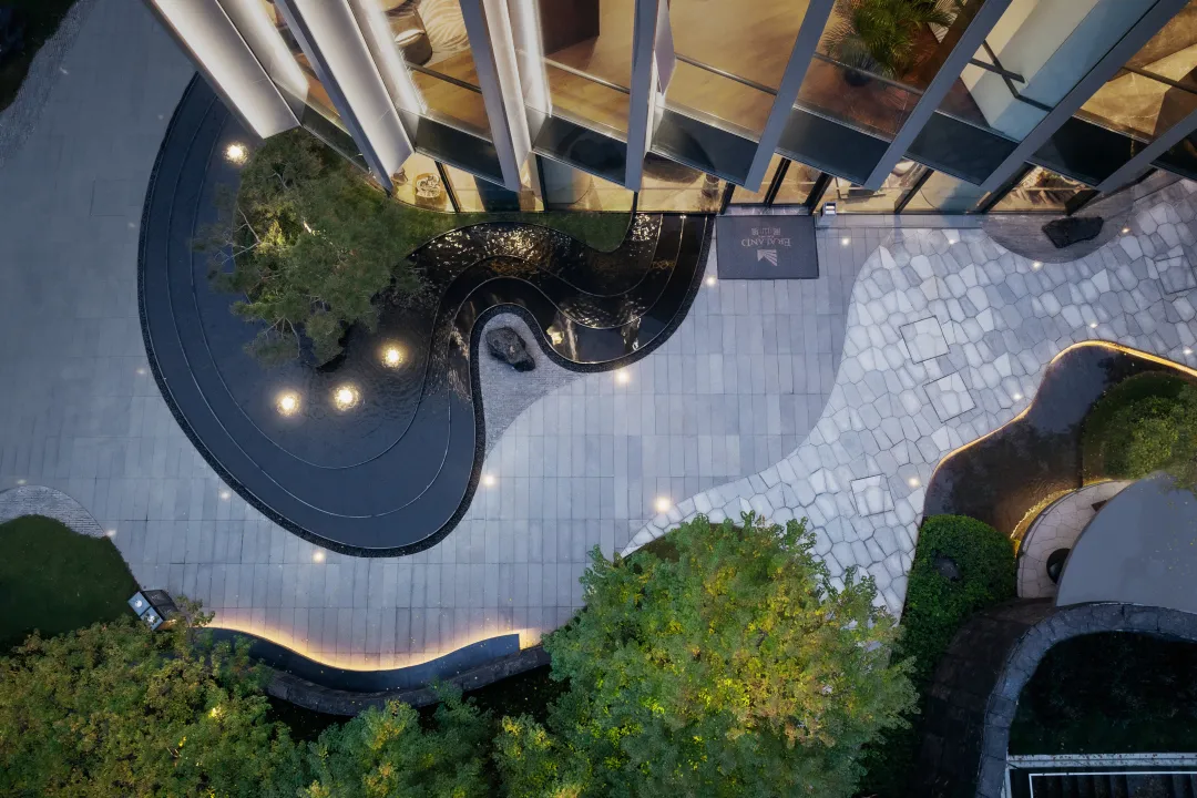 1744249379192995.jpg 1744249365770.jpg