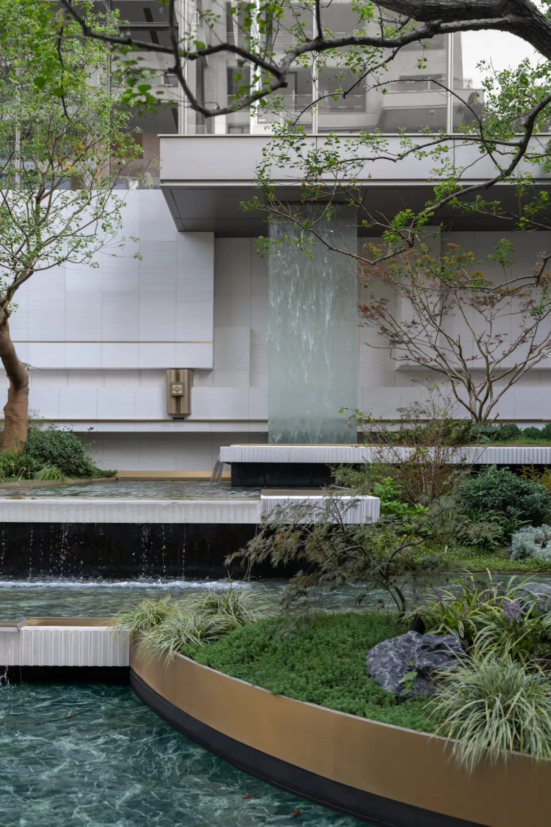 1744254974800637.jpg 1744254947965.jpg