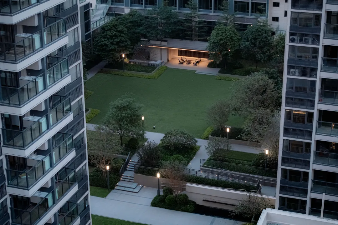 1748937263375049.jpg 1748937260137.jpg